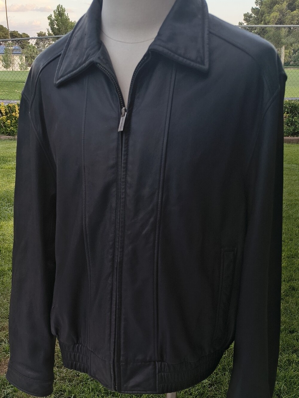 Men's Black Leather Zip-Front Bomber Jacket, London Fog, Excellent Vintage